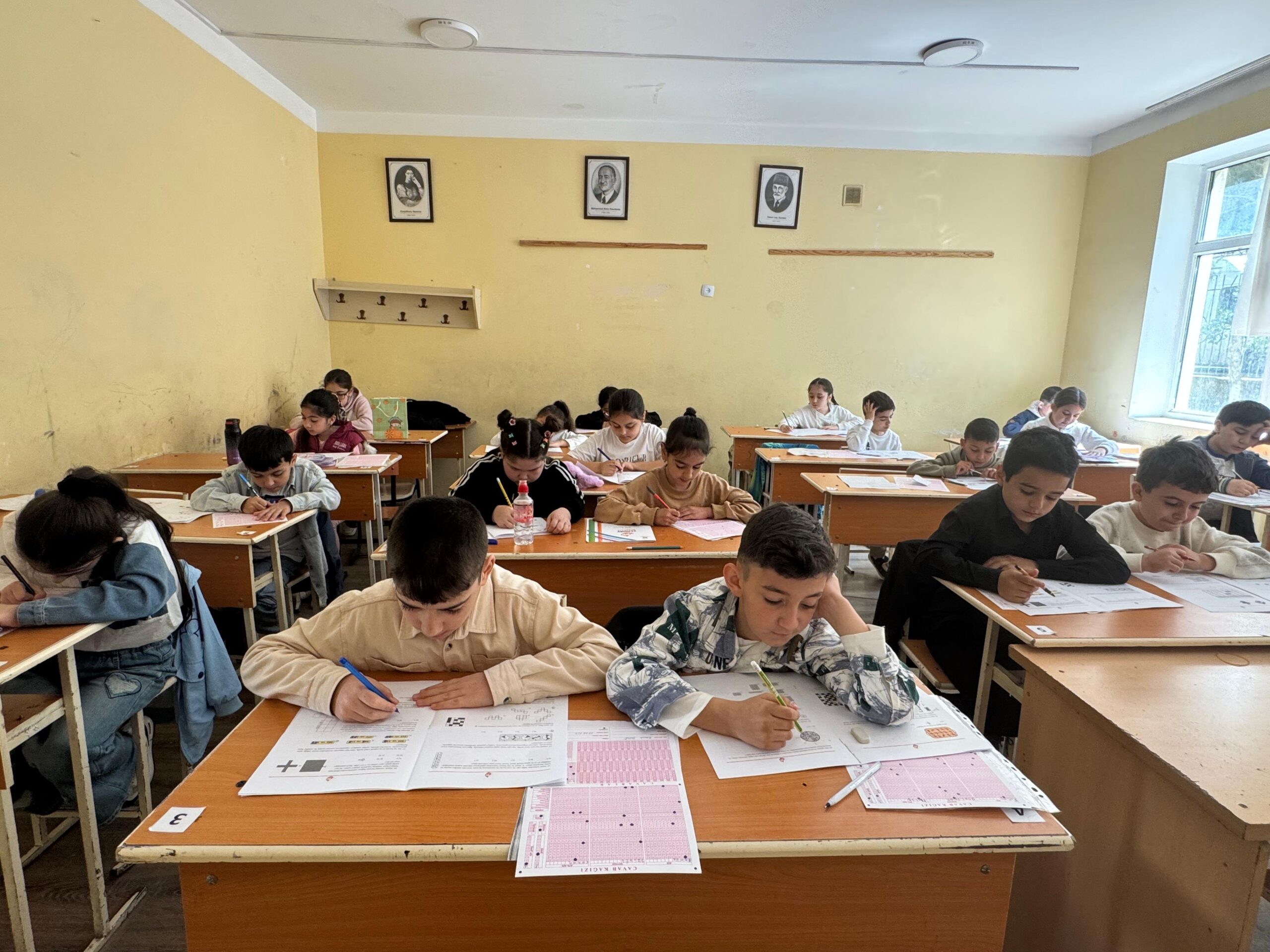 Kenquru Beynəlxalq Riyaziyyat Müsabiqəsinin ilk mərhələsi keçirilib