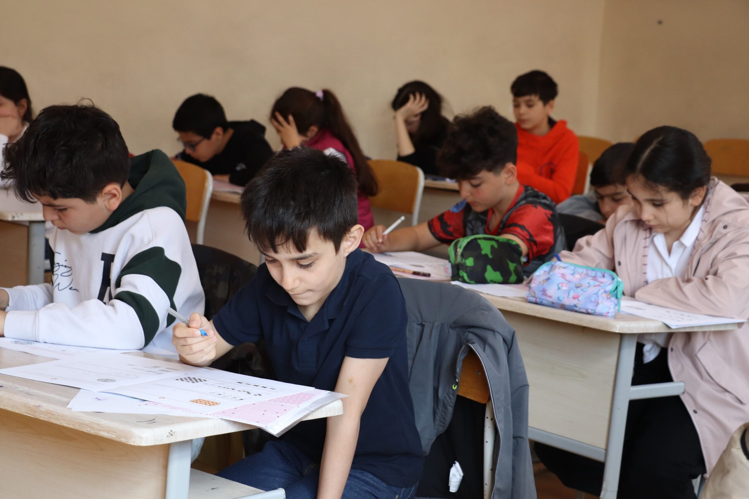 Kenquru Beynəlxalq Riyaziyyat Müsabiqəsinin ilk mərhələsi keçirilib