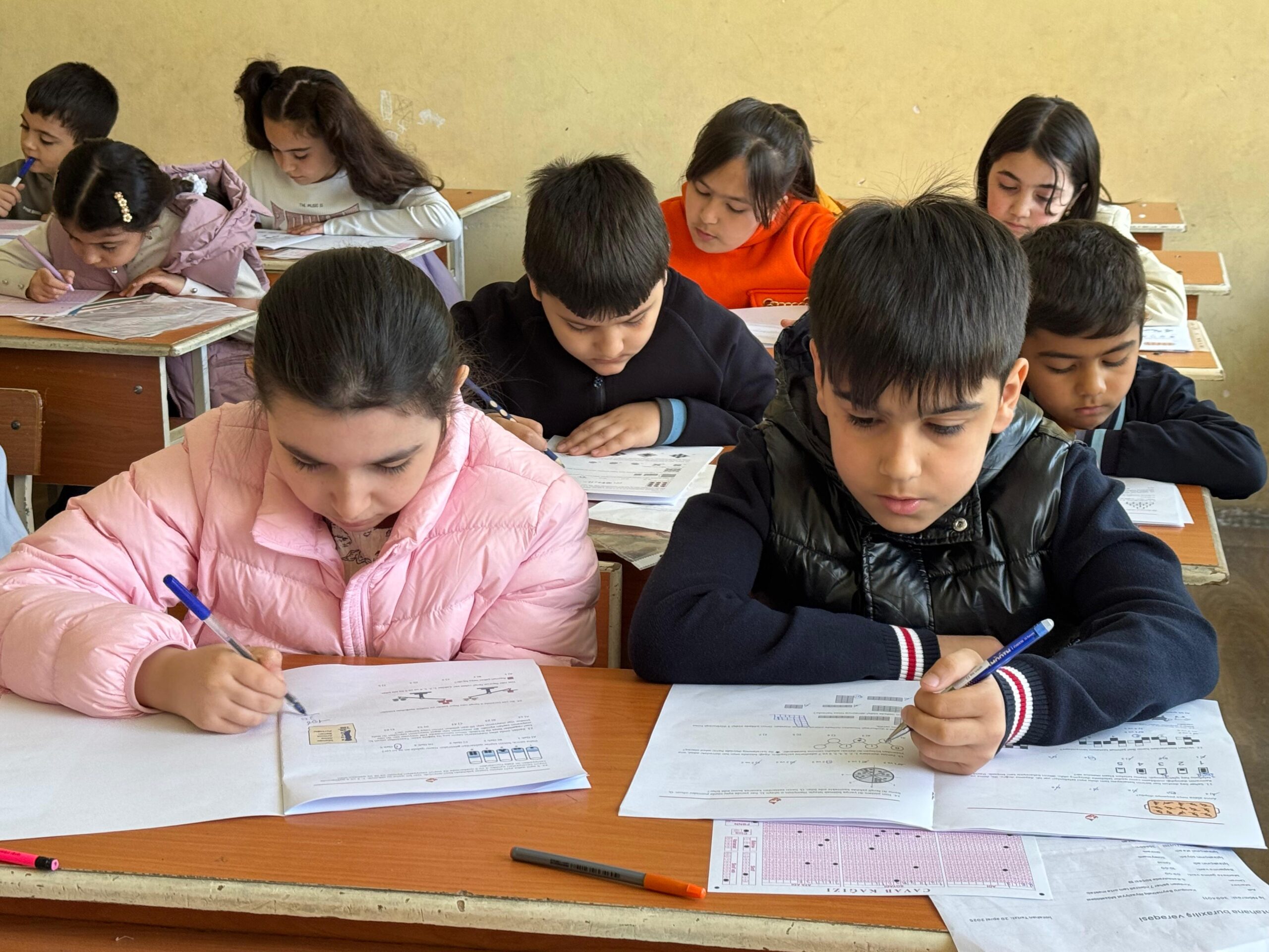 Kenquru Beynəlxalq Riyaziyyat Müsabiqəsinin ilk mərhələsi keçirilib