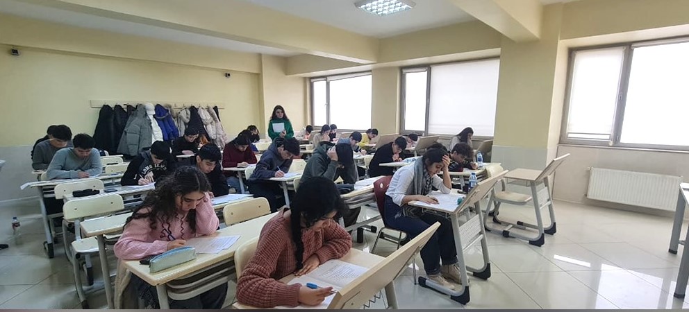 Kimya üzrə beynəlxalq olimpiadalara hazırlıq üçün namizədlər seçilib 