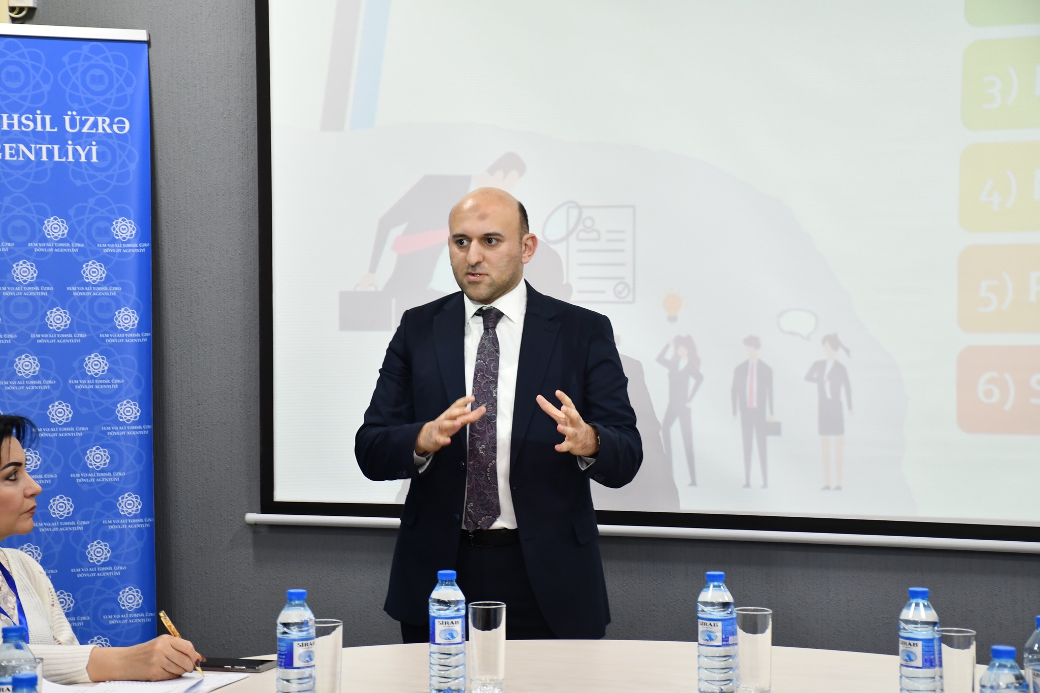 Kollec rəhbərləri üçün təşkil olunan təlimlər davam edir