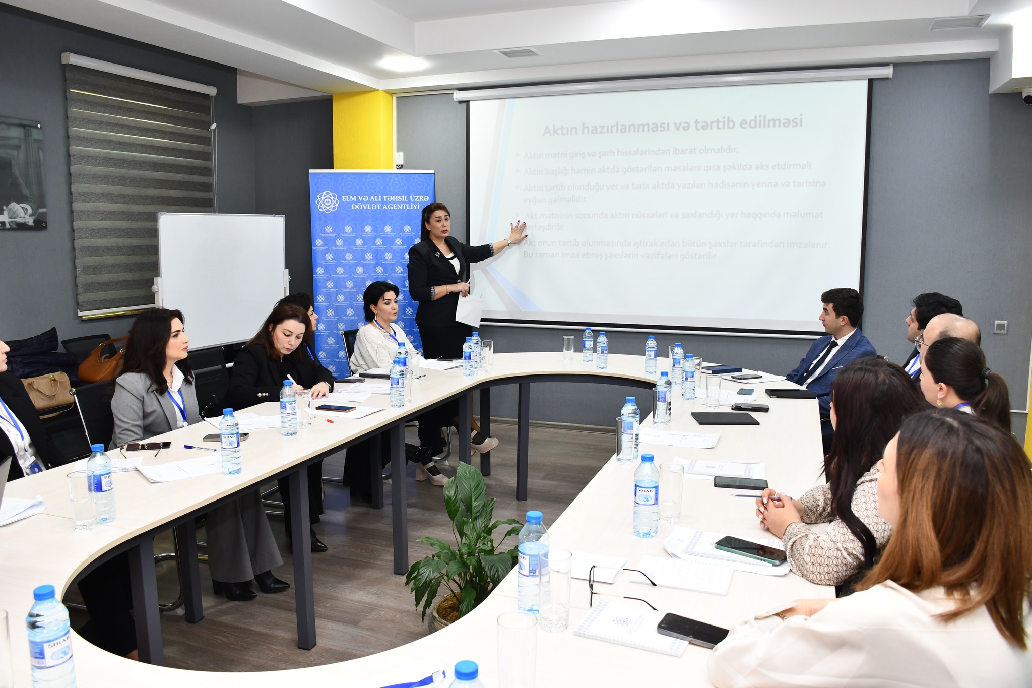 Kollec rəhbərləri üçün təşkil olunan təlimlər davam edir