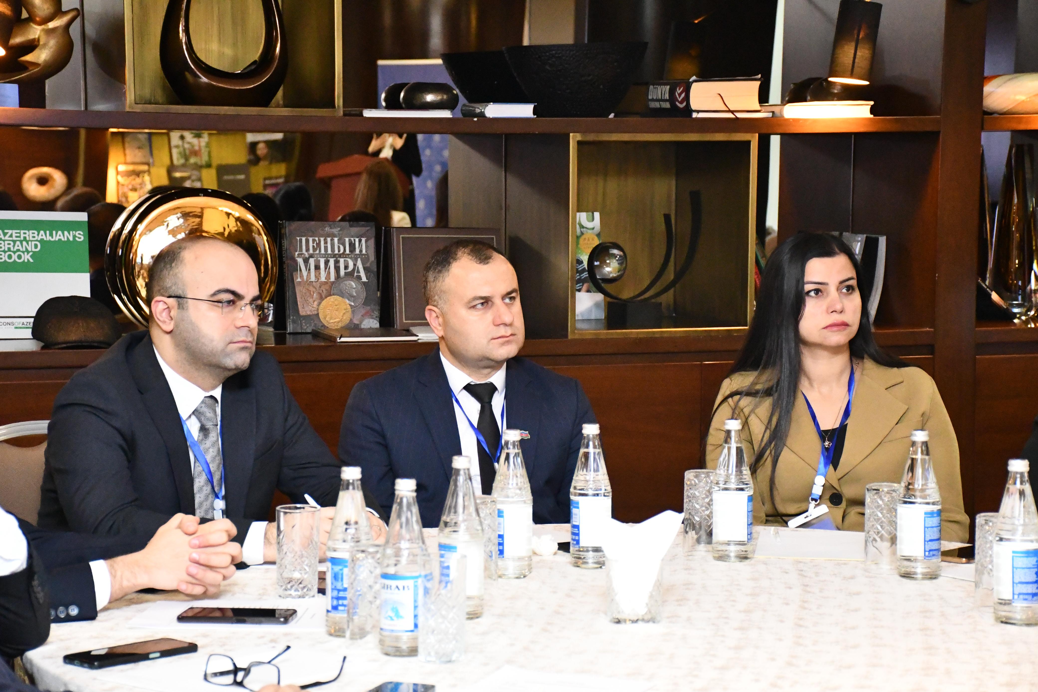 Kollec rəhbərlərinin liderlik keyfiyyətlərinin artırılmasına ehtiyac var