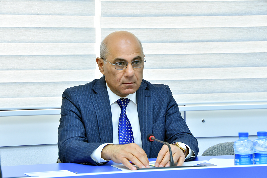 “Kompüter elmləri” ixtisası üzrə yeni tədris proqramları hazırlanır