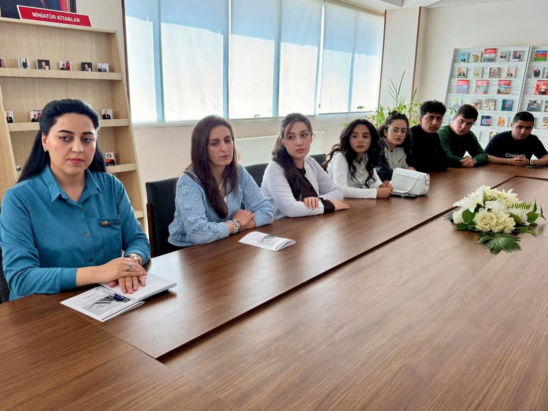 “Konstitusionalizm və gənclər: hüquqi maarifləndirmənin rolu” mövzusunda görüş keçirilib