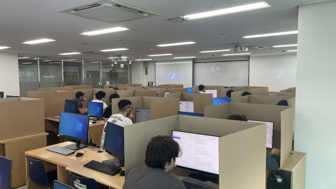 Koreyada təhsil alan BMU-INHA IDP tələbələri üçün magistraturaya qəbul imtahanı keçirilib