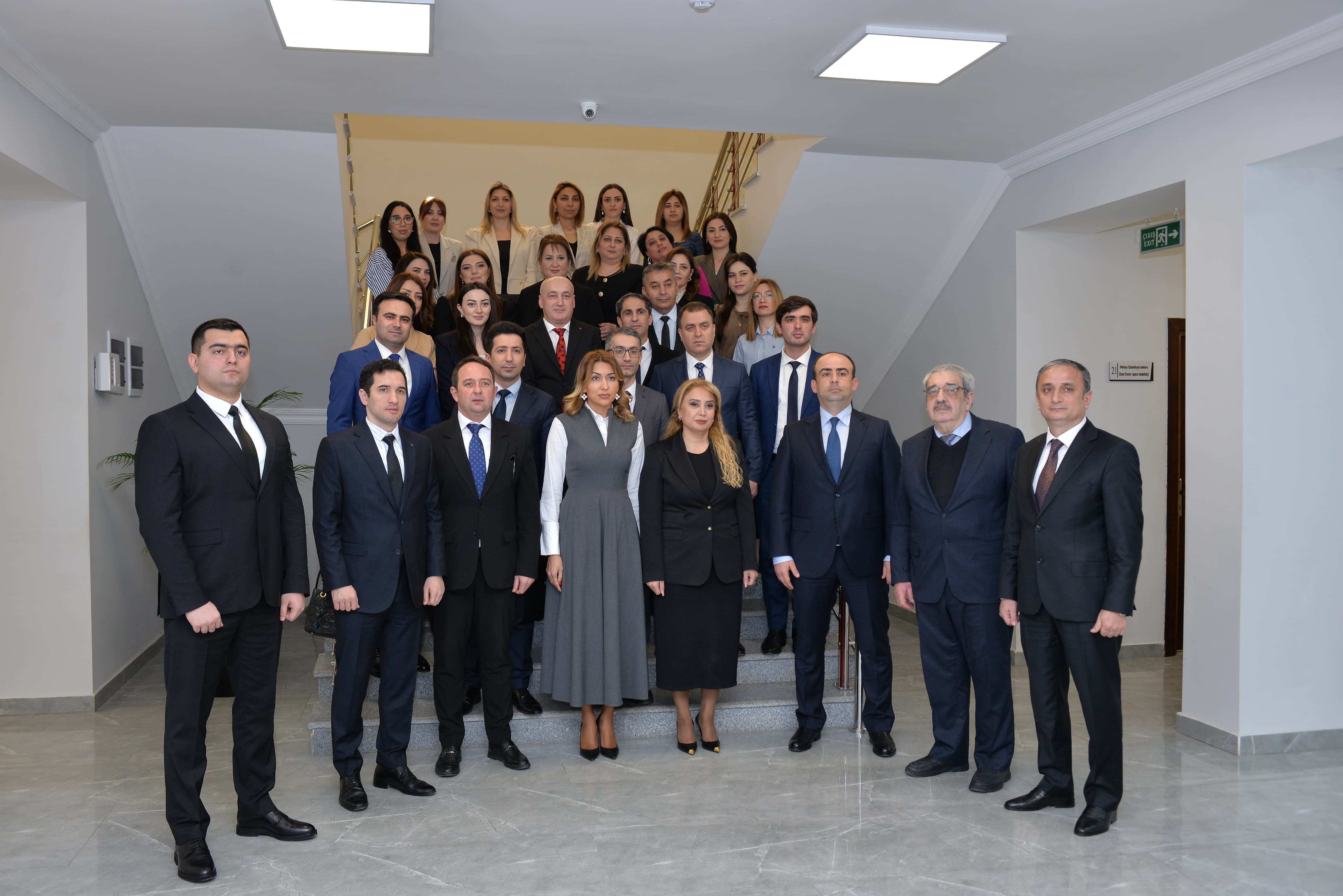 “Korrupsiyaya qarşı mübarizə” mövzusunda görüş keçirilib