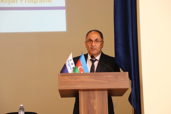 “Kreativ düşüncə tərzini necə formalaşdırmalı?” mövzusunda infosessiya keçirilib