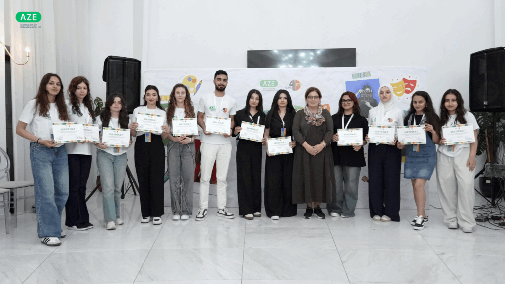 “Kreativ gənclər düşərgəsi II” yekunlaşıb