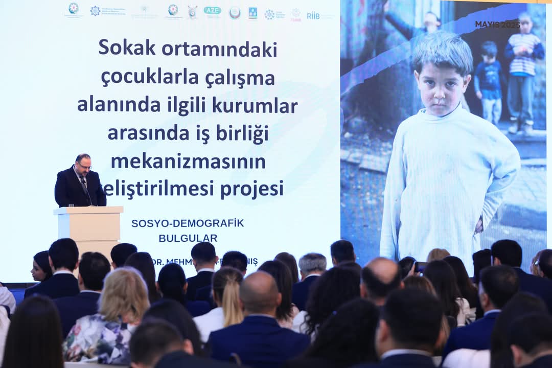 Küçə mühitində olan uşaqlarla işin təşkili mövzusunda konfrans keçirilib