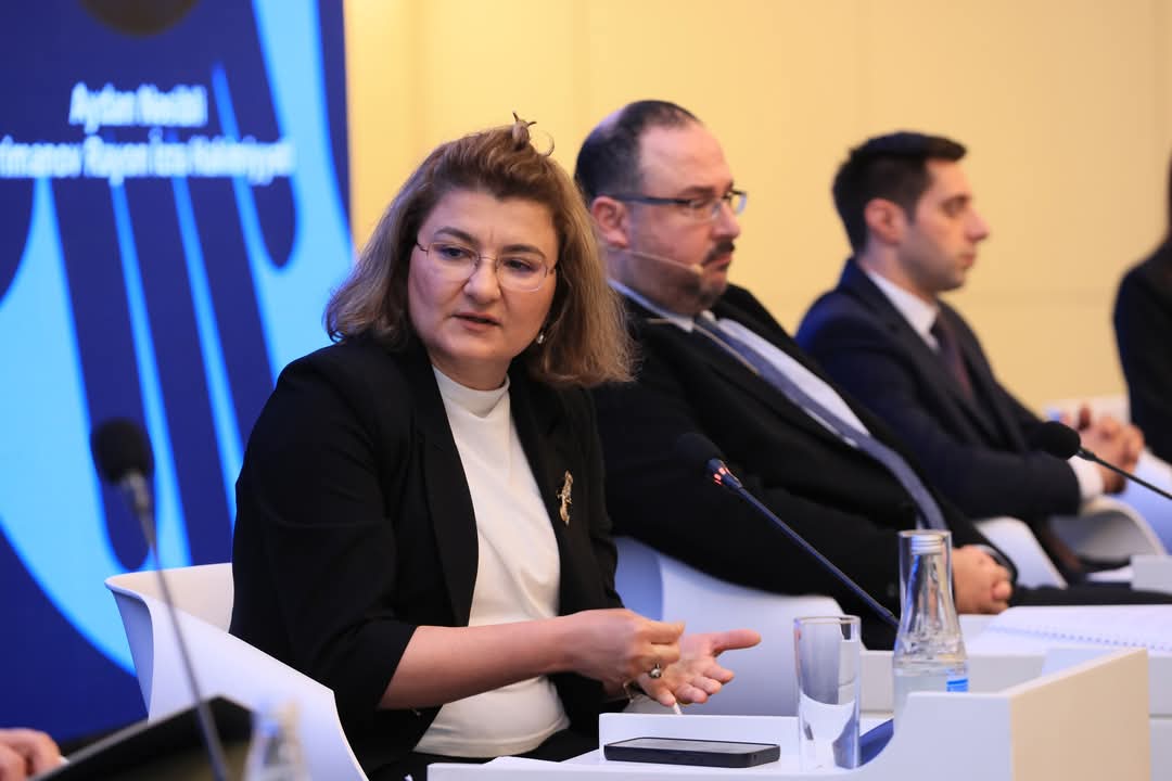 Küçə mühitində olan uşaqlarla işin təşkili mövzusunda konfrans keçirilib