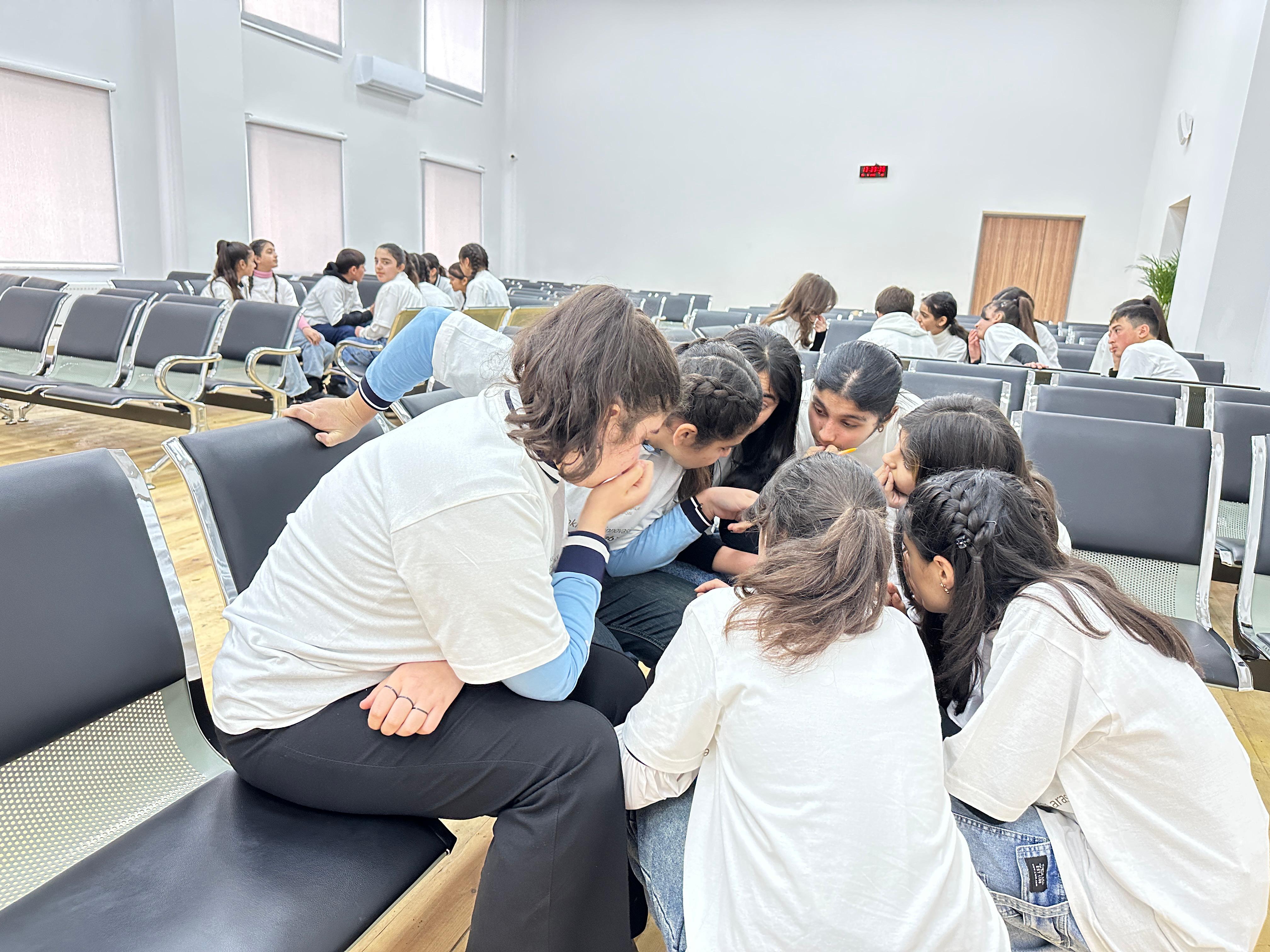 Layihə çərçivəsində “Kod da Vinçi” oyunu təşkil olunub