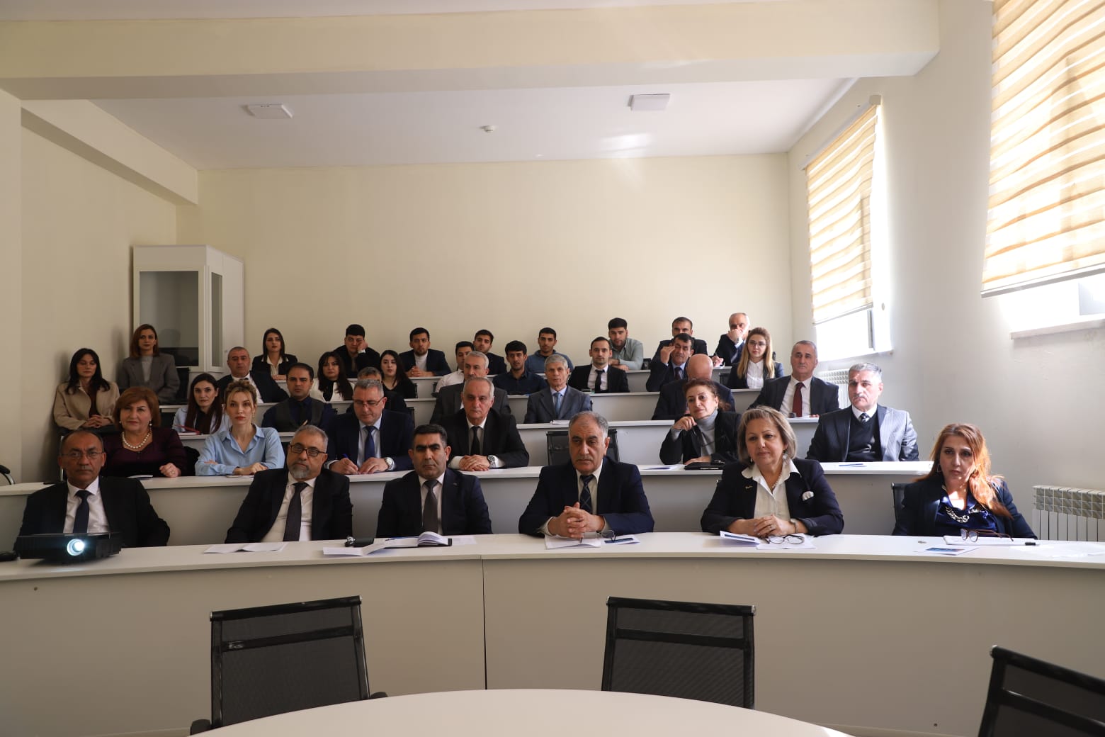 LDU-da “Elm günü”nə həsr olunmuş görüş keçirilib 