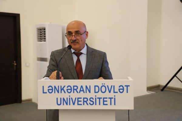 LDU-da Elmi Şuranın ilk iclası keçirilib