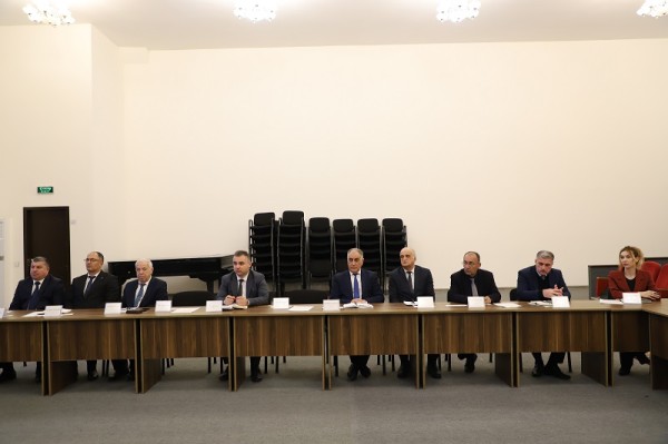 LDU-da imtahan sessiyasının nəticələri müzakirə edilib