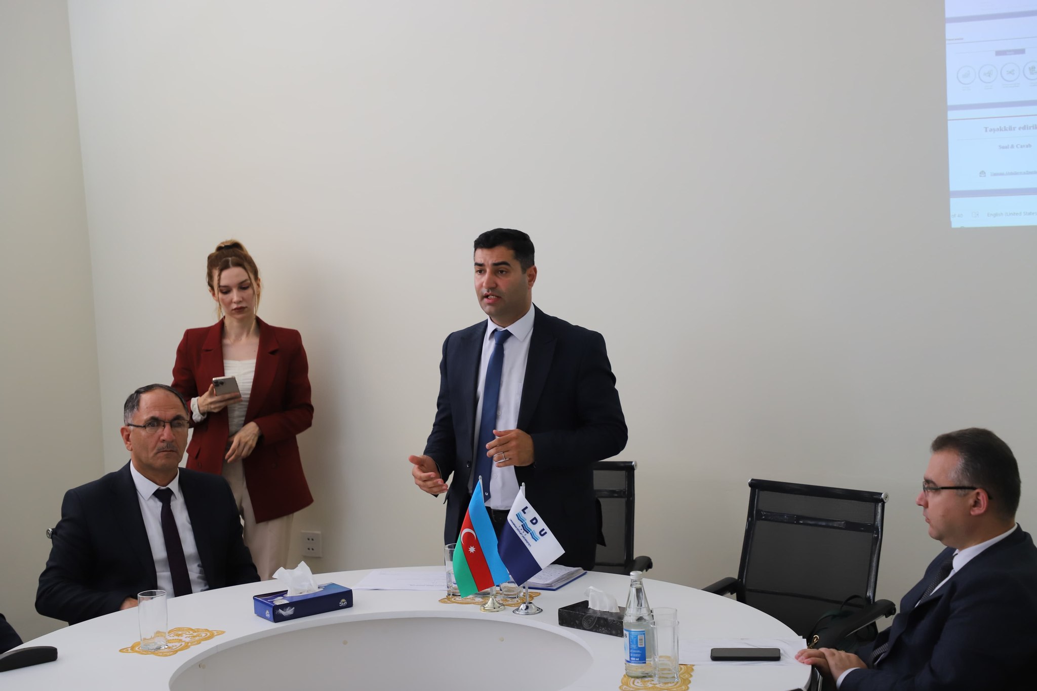 LDU-da süni intellektdən istifadə ilə bağlı infosessiya keçirilib