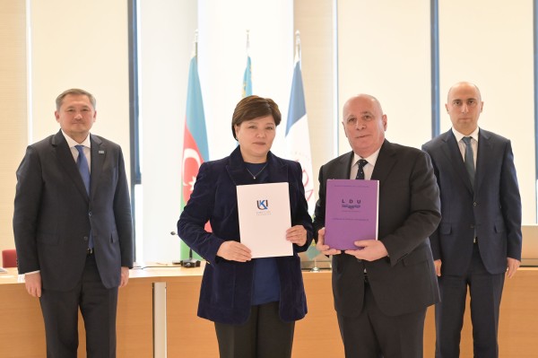 LDU ilə Qazaxıstan universiteti arasında Əməkdaşlıq Memorandumu imzalanıb 