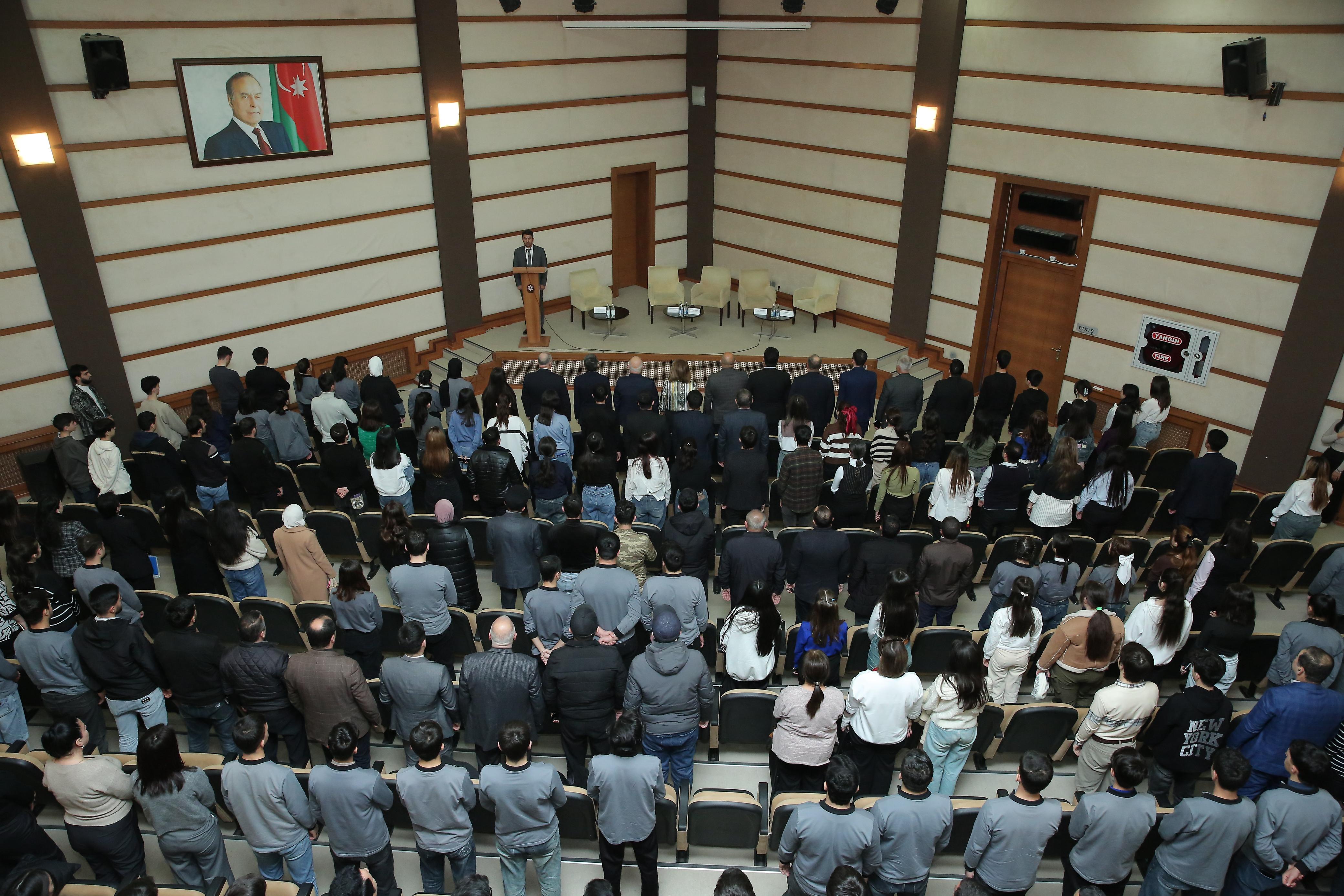 Lənkəranda Gənclər Forumu keçirilib – Fotolar 