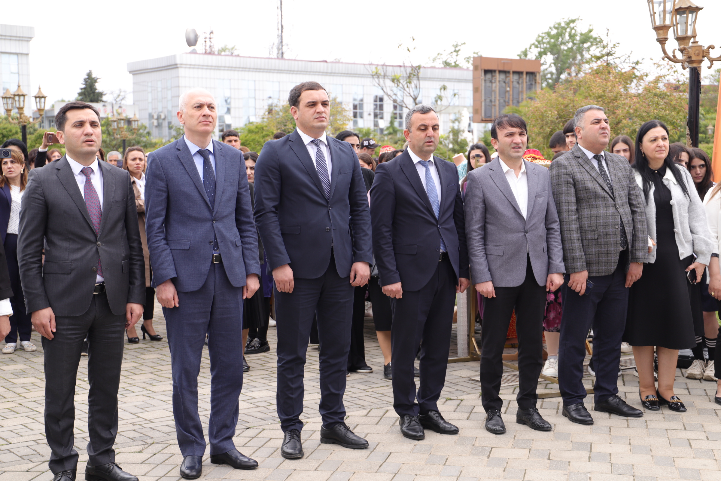 Lənkəranda “Peşə sərgisi” – Şagirdlər əl işlərini nümayiş etdirdilər