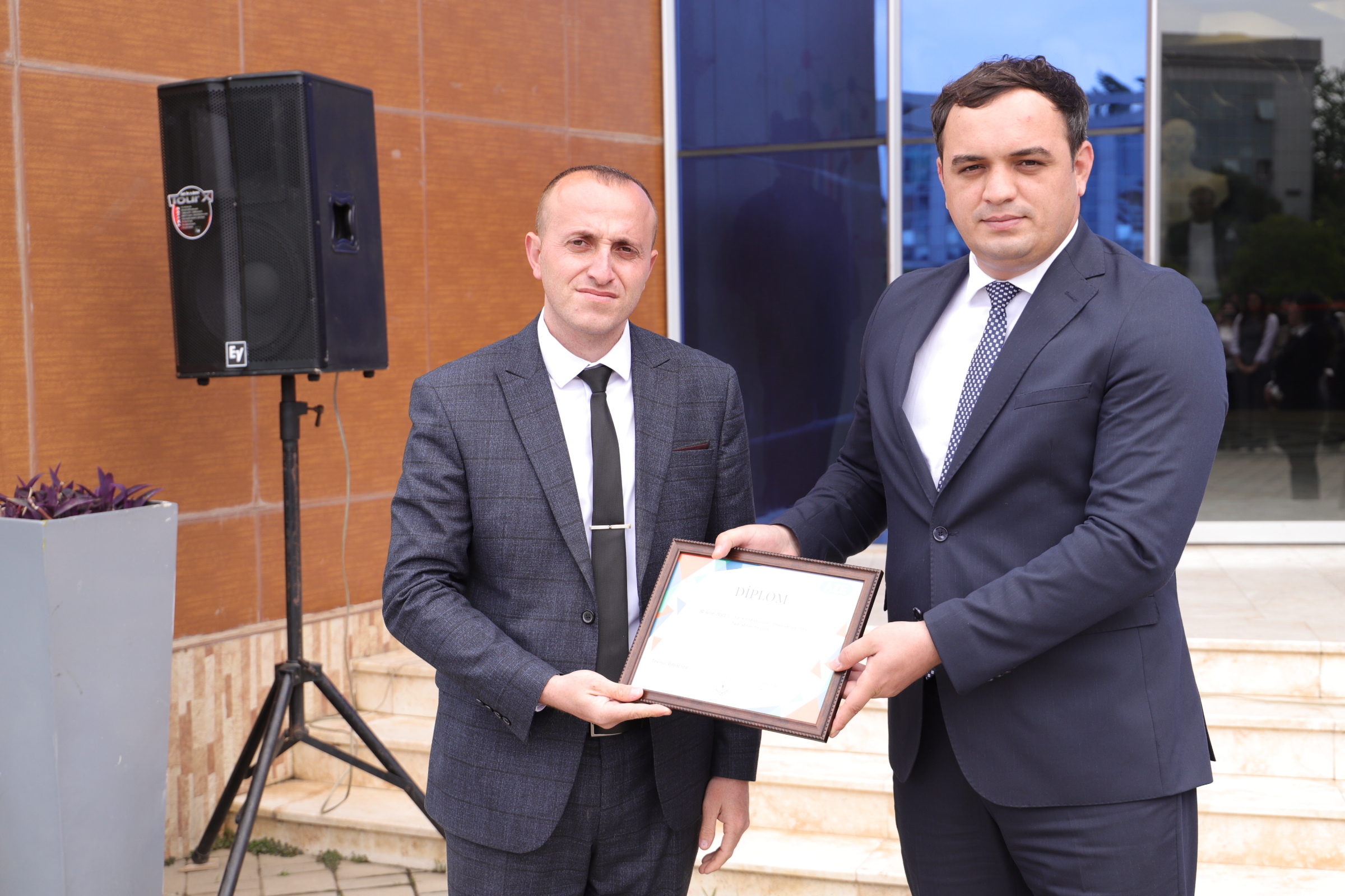 Lənkəranda “Peşə sərgisi” – Şagirdlər əl işlərini nümayiş etdirdilər