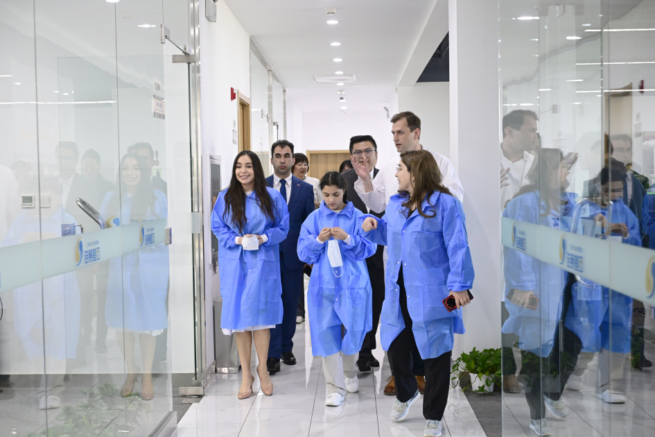 Leyla Əliyeva Çin Milli İnsan Genomu Mərkəzində olub