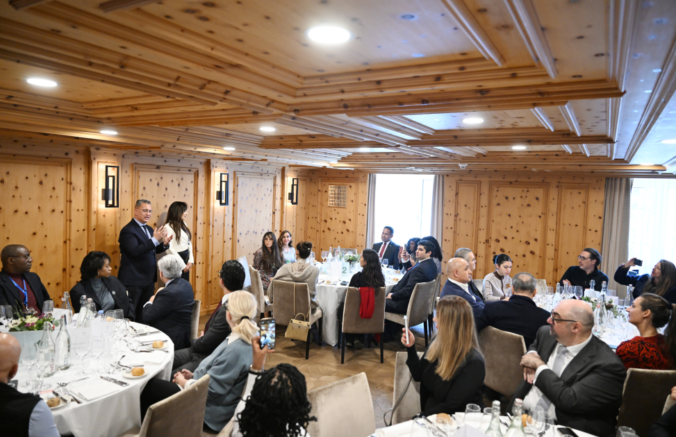 Leyla Əliyeva Davos Dünya İqtisadi Forumu çərçivəsində keçirilən tədbirdə iştirak edib