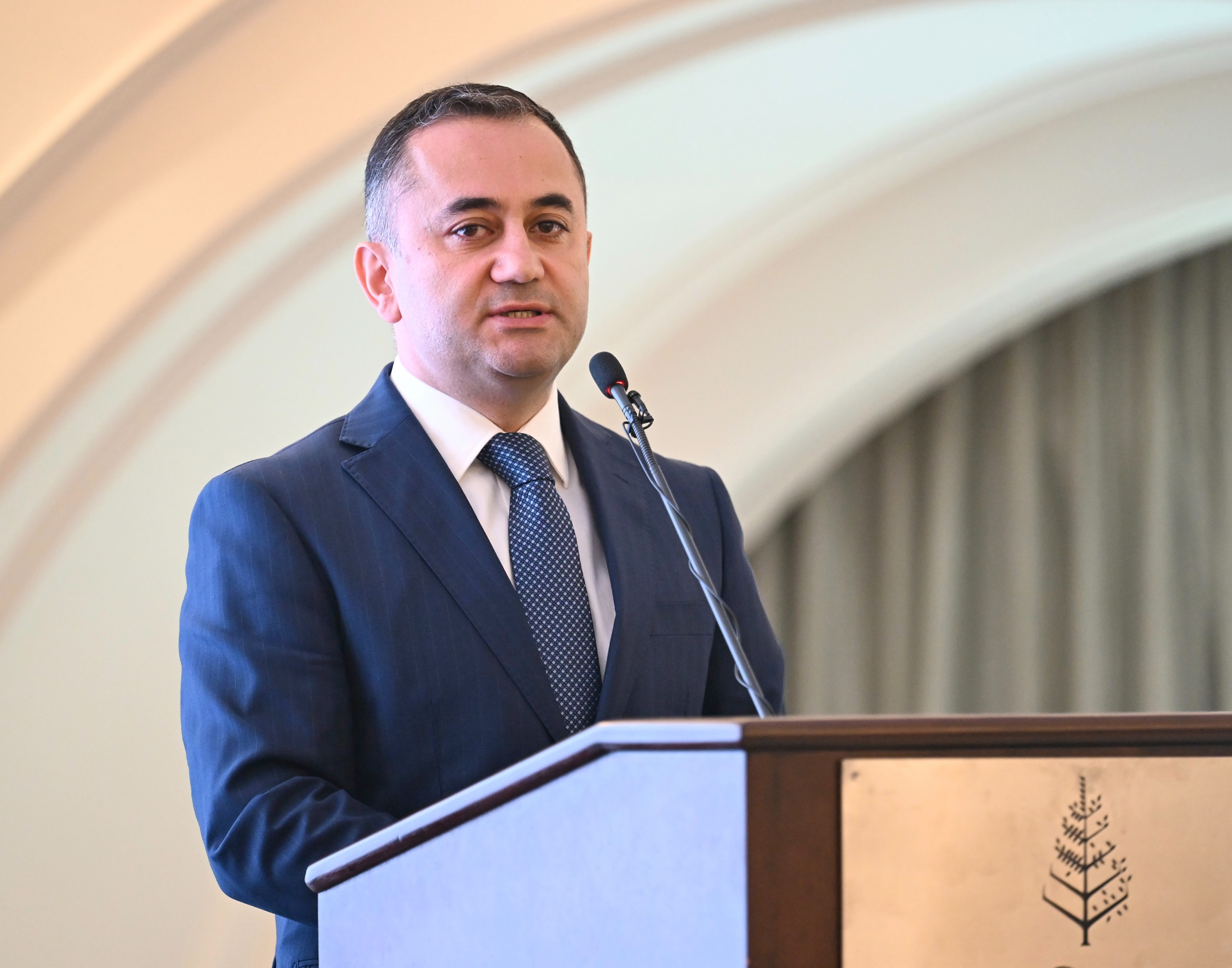 Leyla Əliyeva “Məzun günü”ndə iştirak edib - FOTO