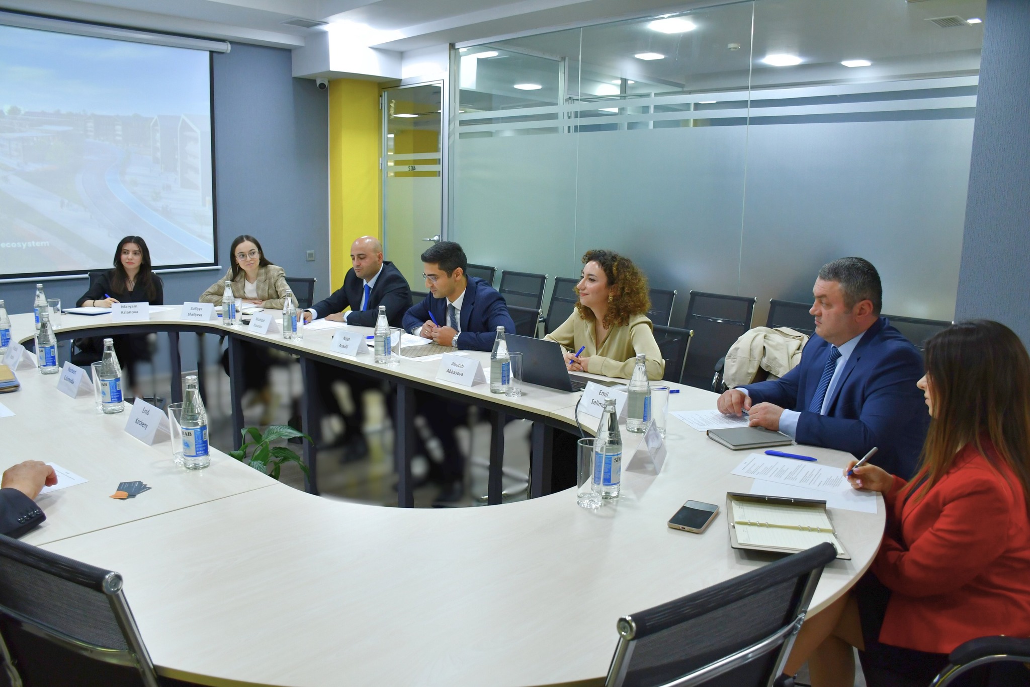 Macarıstanın Con fon Neyman Universitetinin nümayəndələri ilə görüş keçirilib