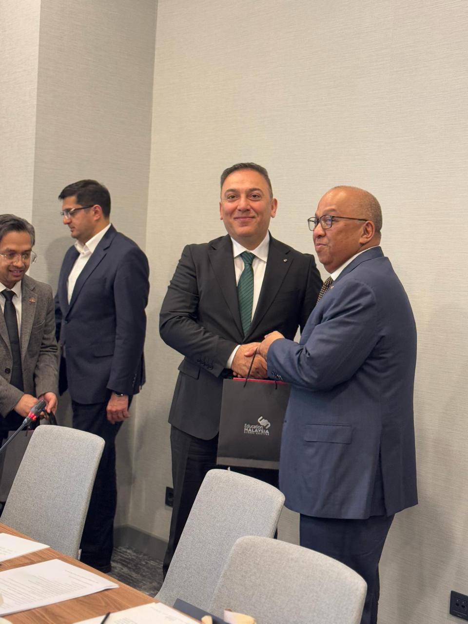 Malayziya və Azərbaycan universitetləri arasında əməkdaşlıq müzakirə edilib