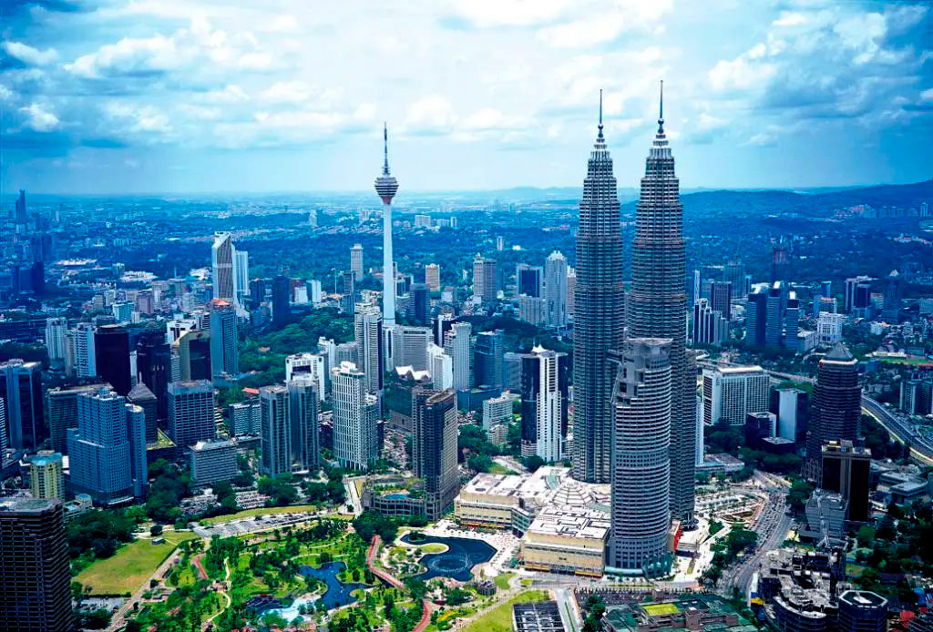 Malayziyada ali təhsil gənclərə nə qazandırır? – Təhlil 