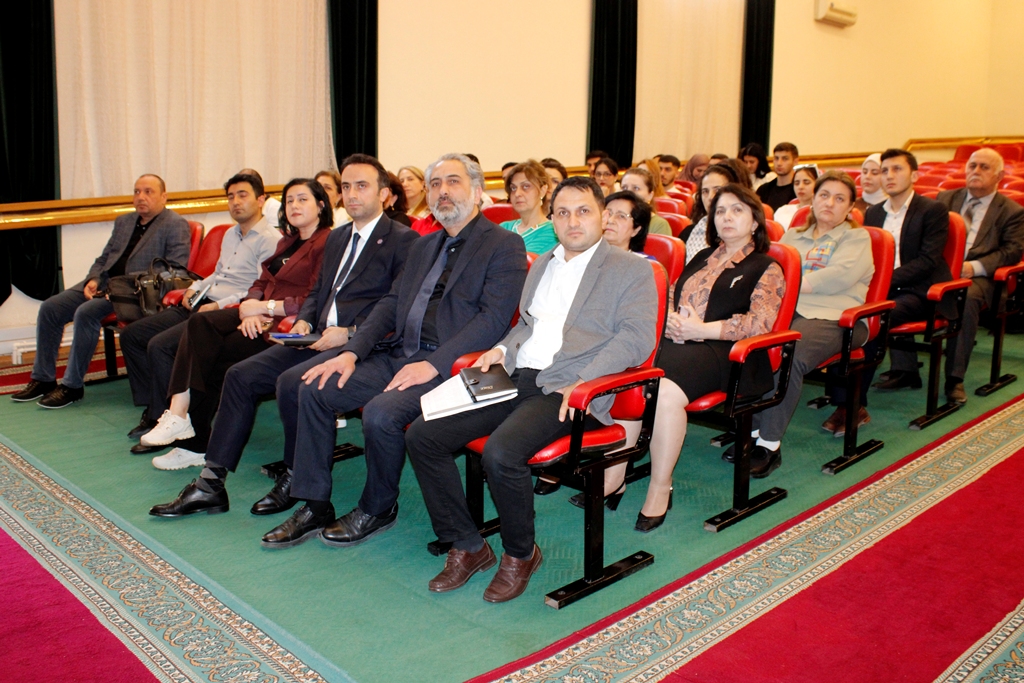 MDU-da kibertəhlükəsizlik mövzusunda görüş keçirilib