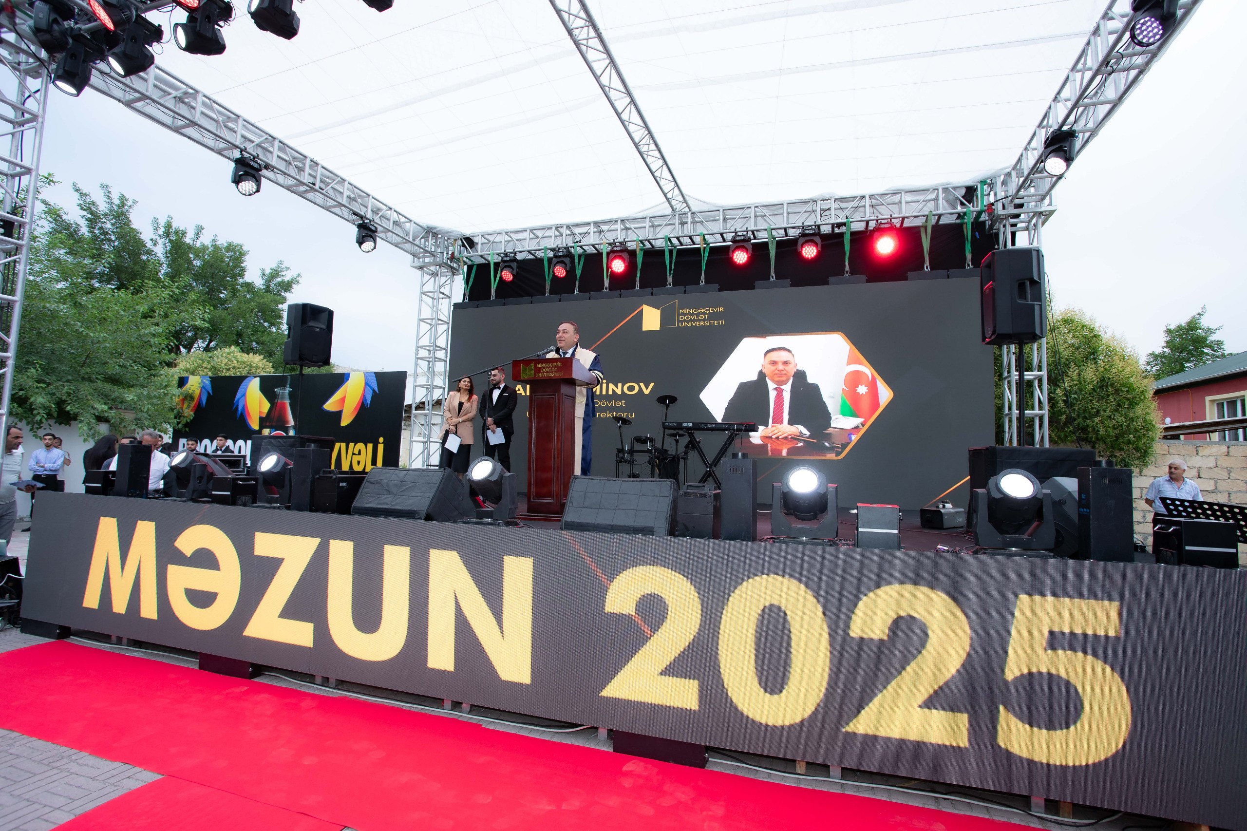 MDU-da “Məzun günü”: 878 tələbə məzun oldu 