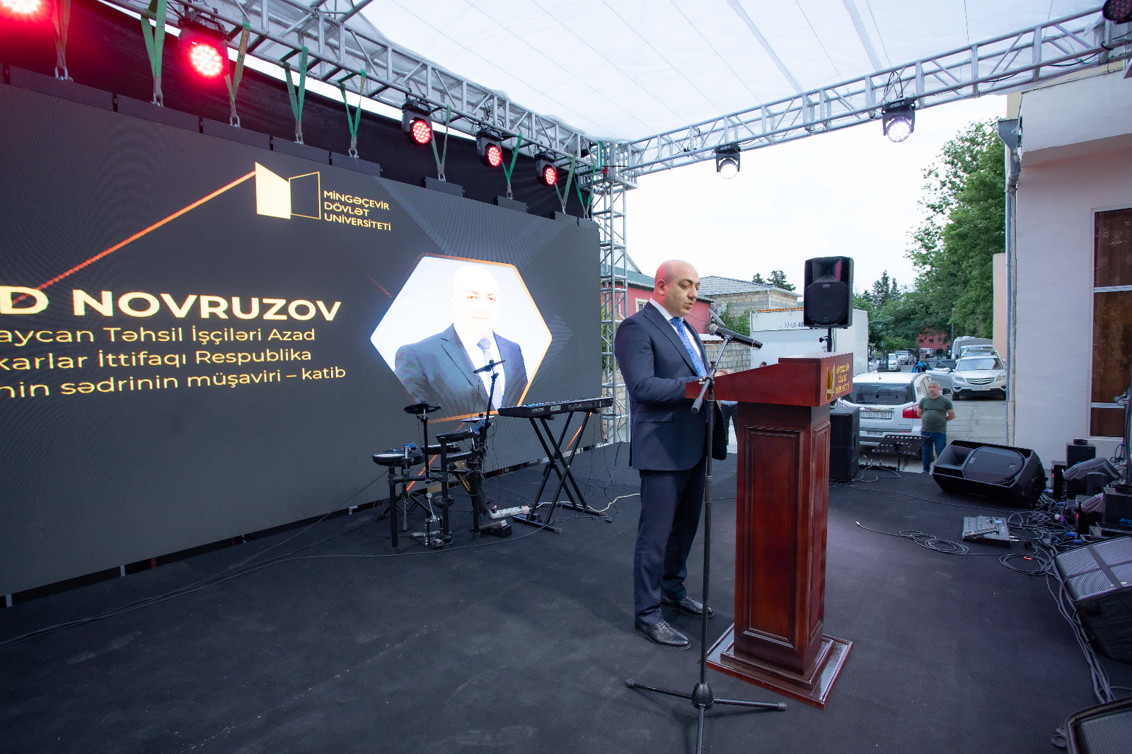 MDU-da “Məzun günü”: 878 tələbə məzun oldu