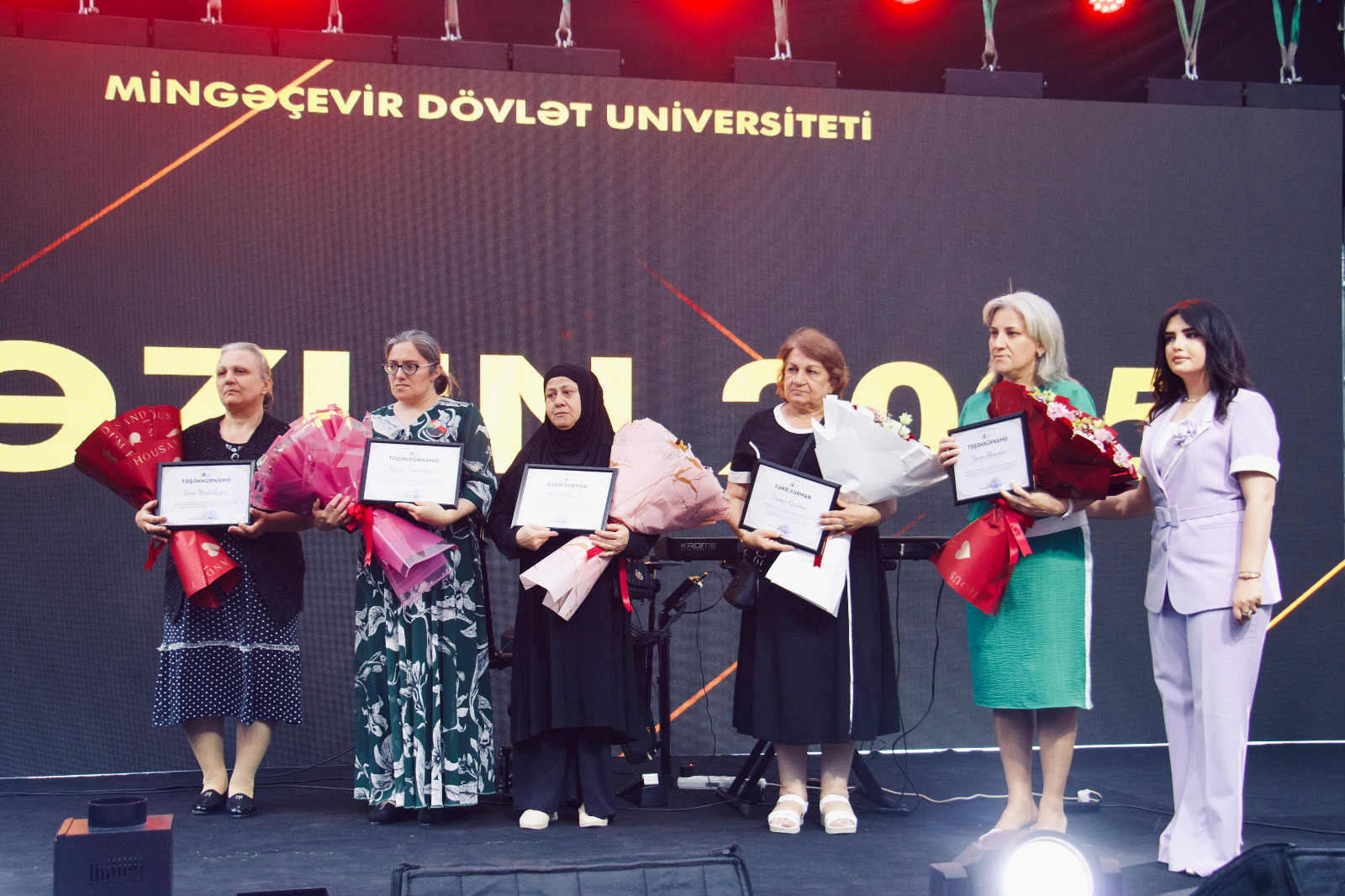 MDU-da “Məzun günü”: 878 tələbə məzun oldu