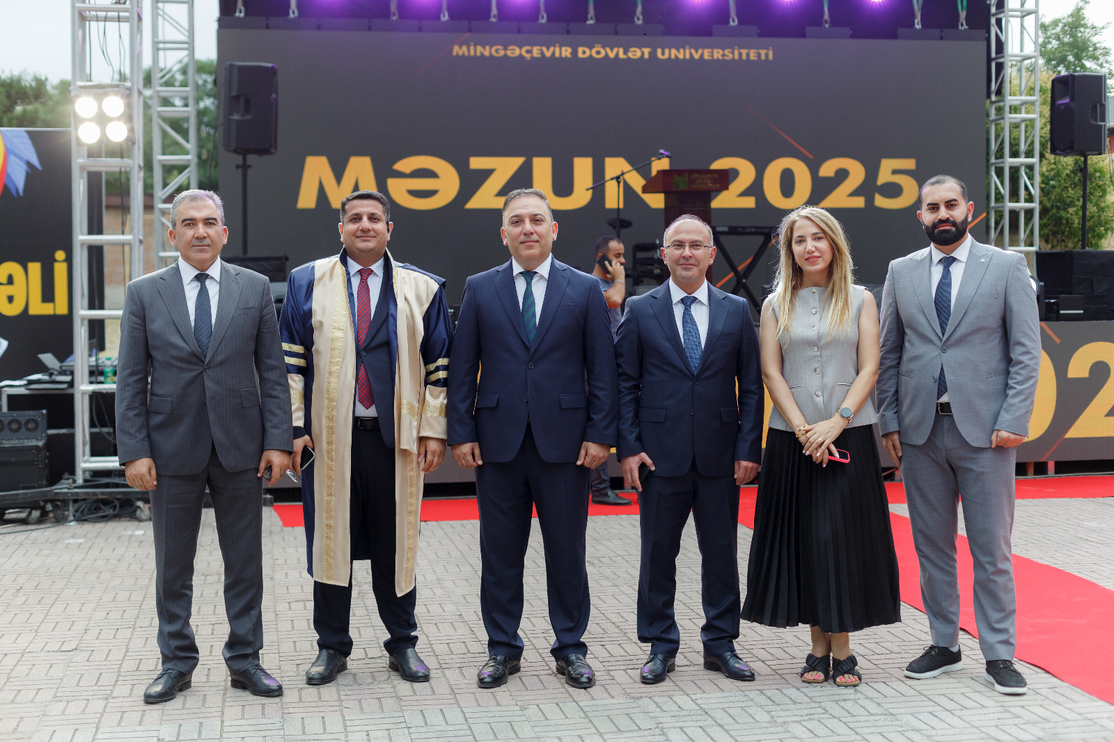 MDU-da “Məzun günü”: 878 tələbə məzun oldu