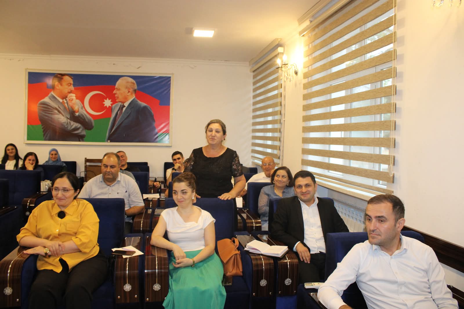 MDU-nun rektoru professor-müəllim heyəti ilə görüş keçirib