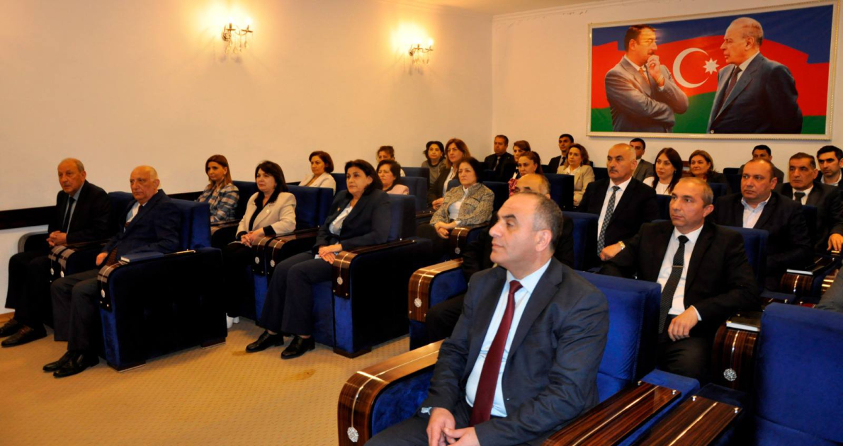 MDU-nun yeni rektoru kollektivə təqdim edilib