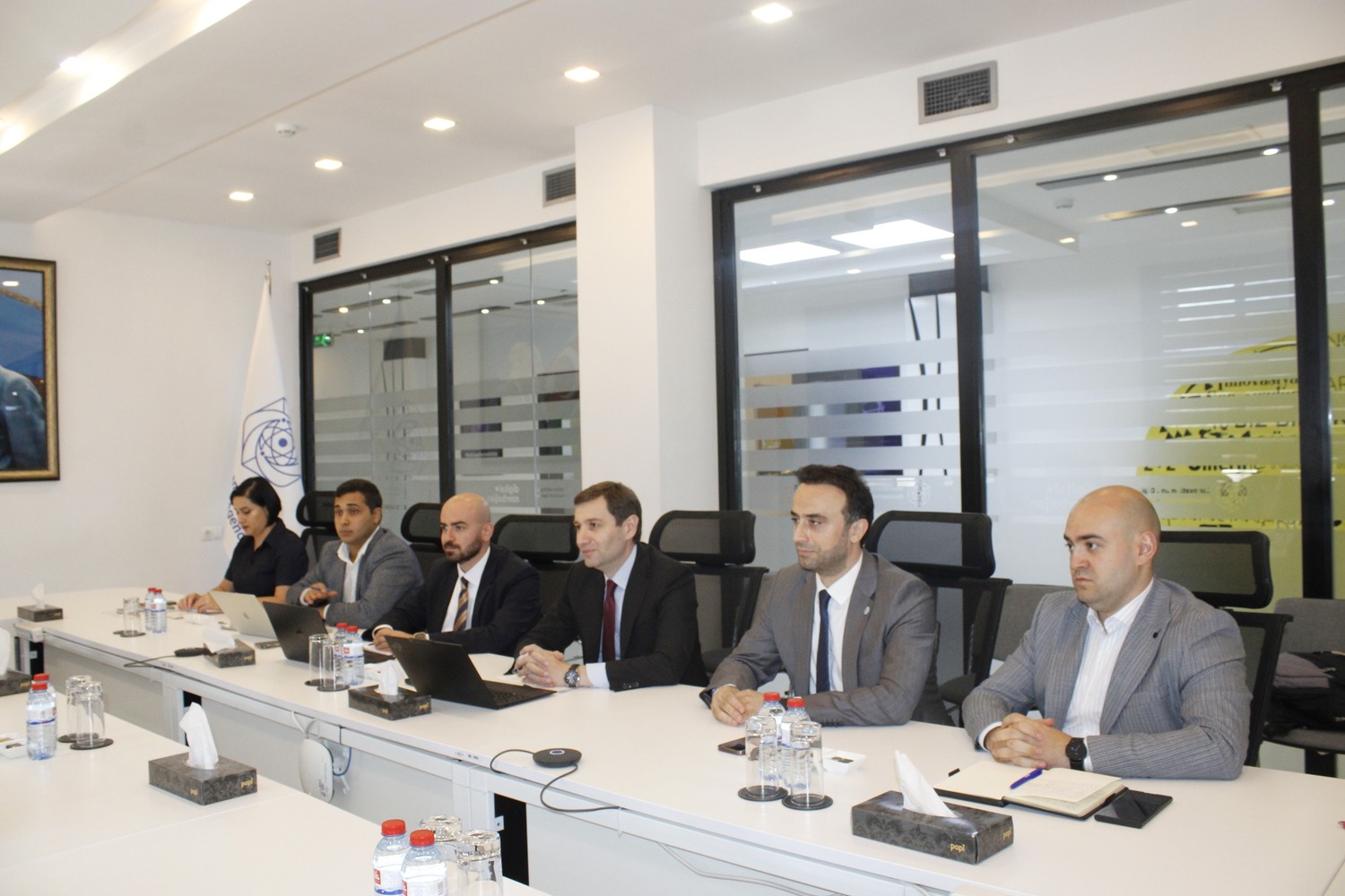 MDU və İRİA arasında əməkdaşlıq görüşü keçirilib