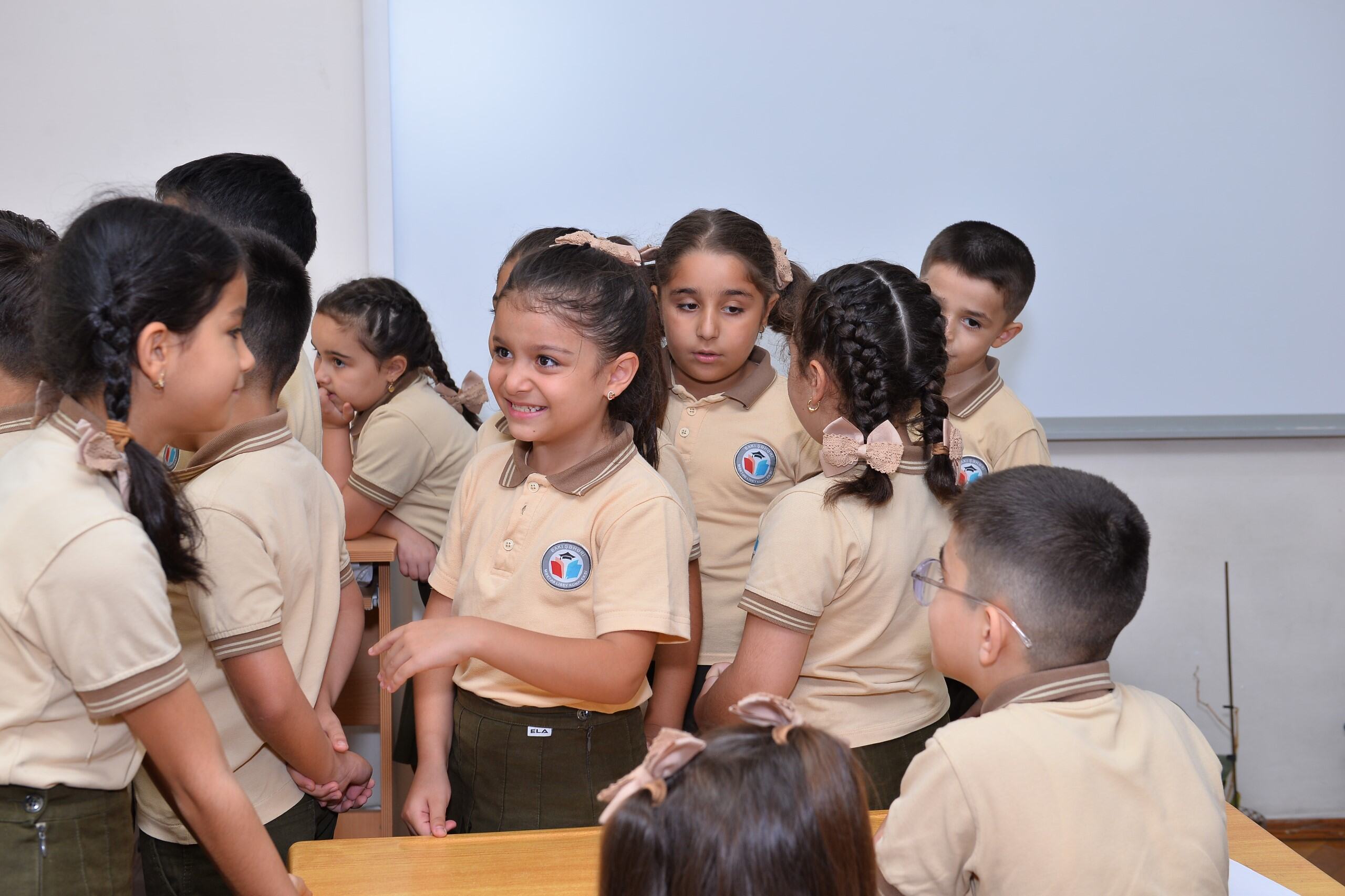 Məcburi köçkün məktəblərinə elektron yerdəyişmə edilə bilərmi? – AÇIQLAMA 