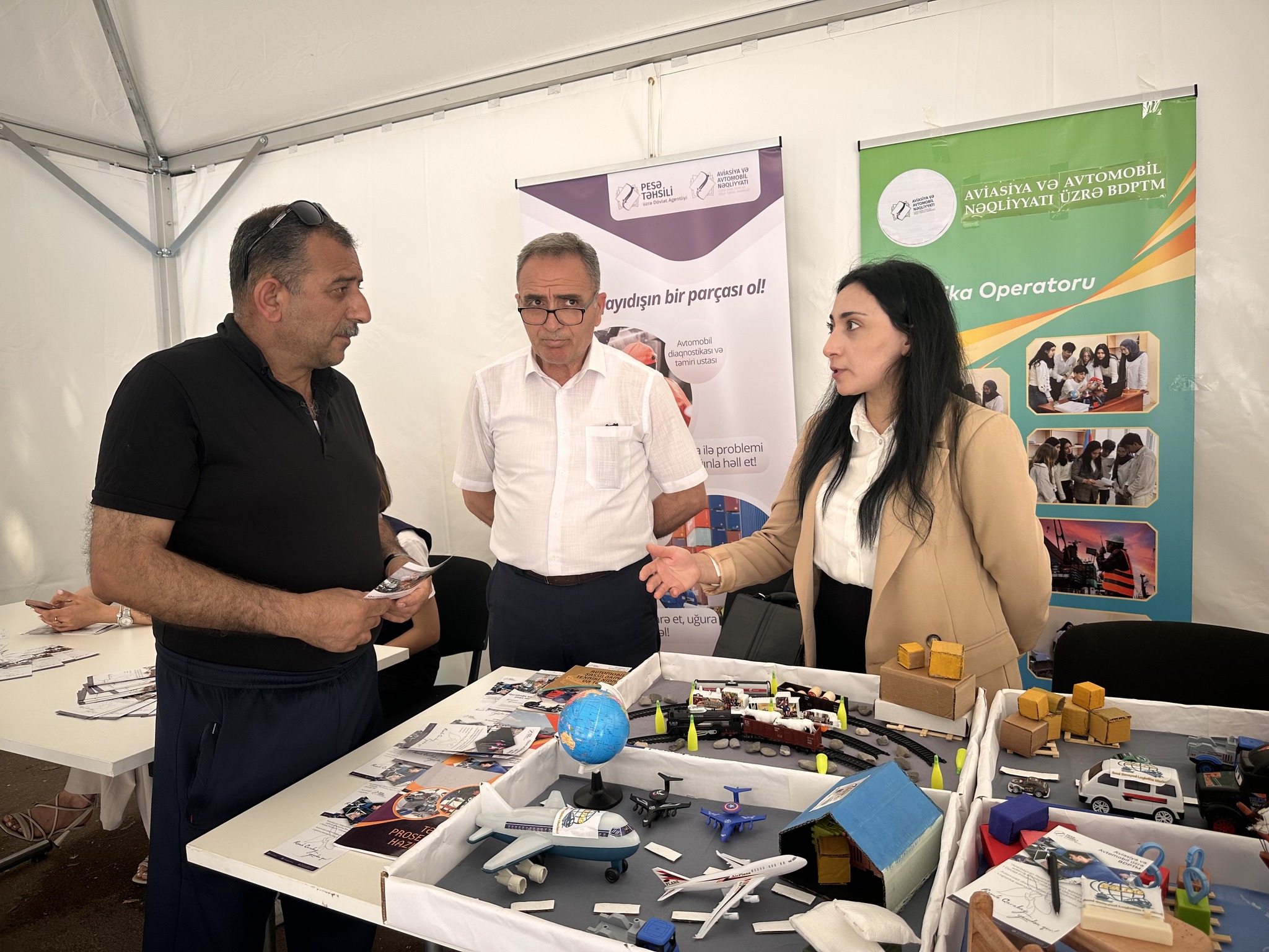 Məcburi köçkünlər üçün qısamüddətli təlimlərinin təşviqi ilə bağlı tədbir keçirilib