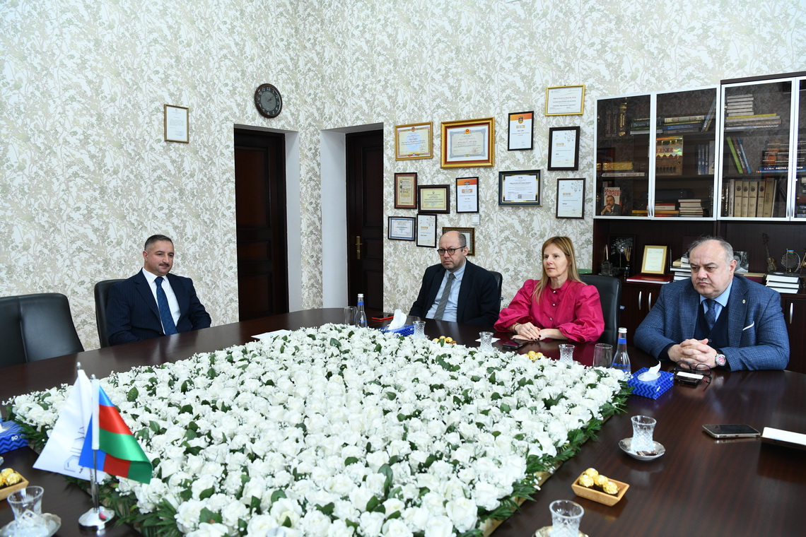 “Mədən sənayesində qadınların rolunun artırılması” mövzusunda seminar keçirilib