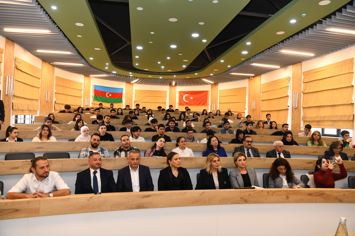 “Mədən sənayesində qadınların rolunun artırılması” mövzusunda seminar keçirilib