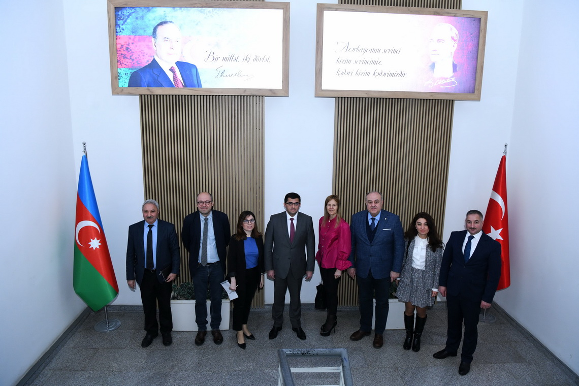 “Mədən sənayesində qadınların rolunun artırılması” mövzusunda seminar keçirilib