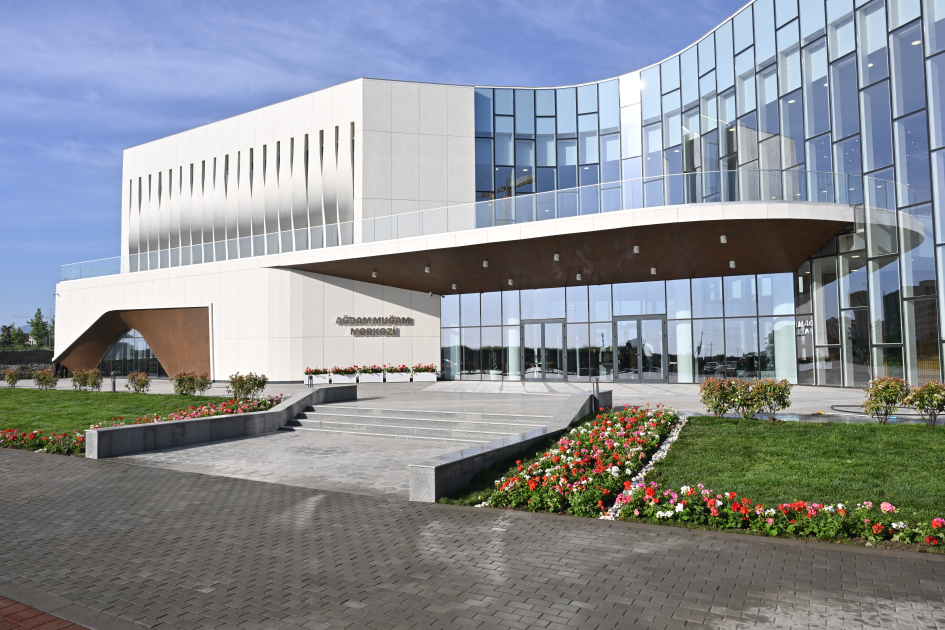 Mədəniyyətə və sənətə yüksək ehtiram nümunəsi