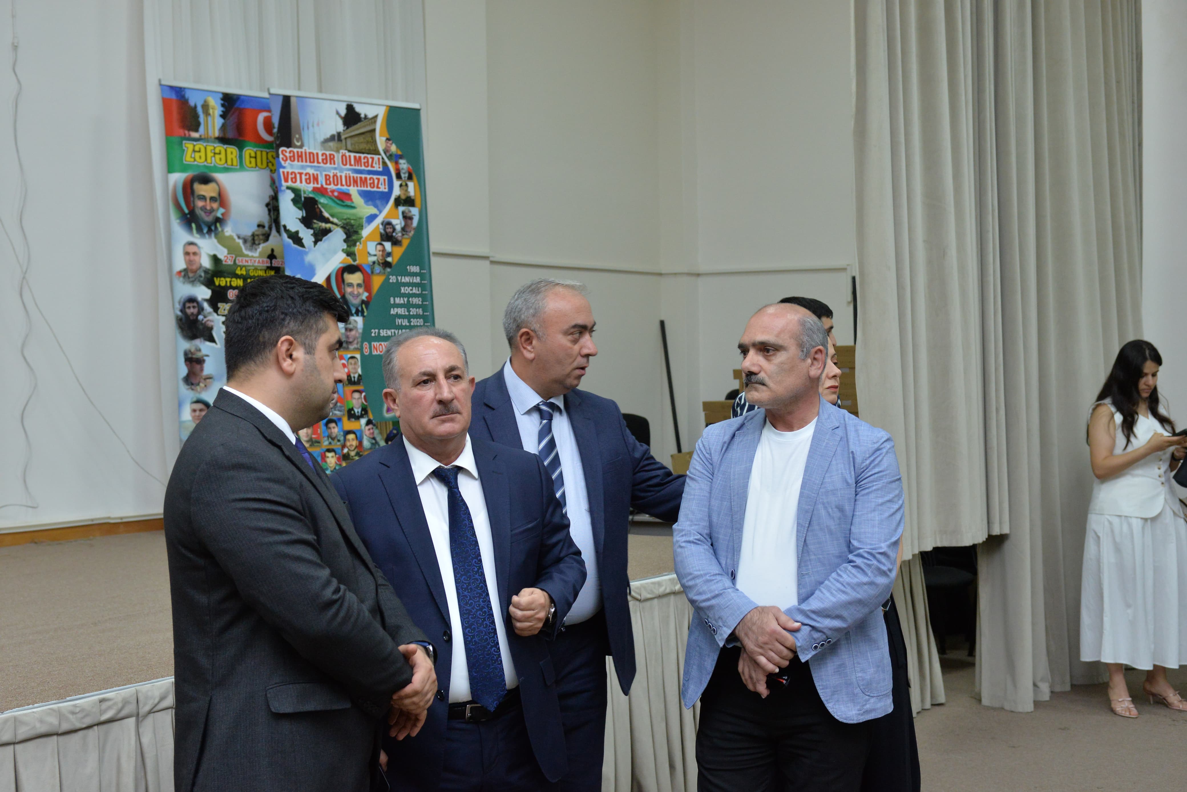 Media qurumlarının rəhbərləri və influenserlər sertifikatlaşdırma imtahanını izləyiblər