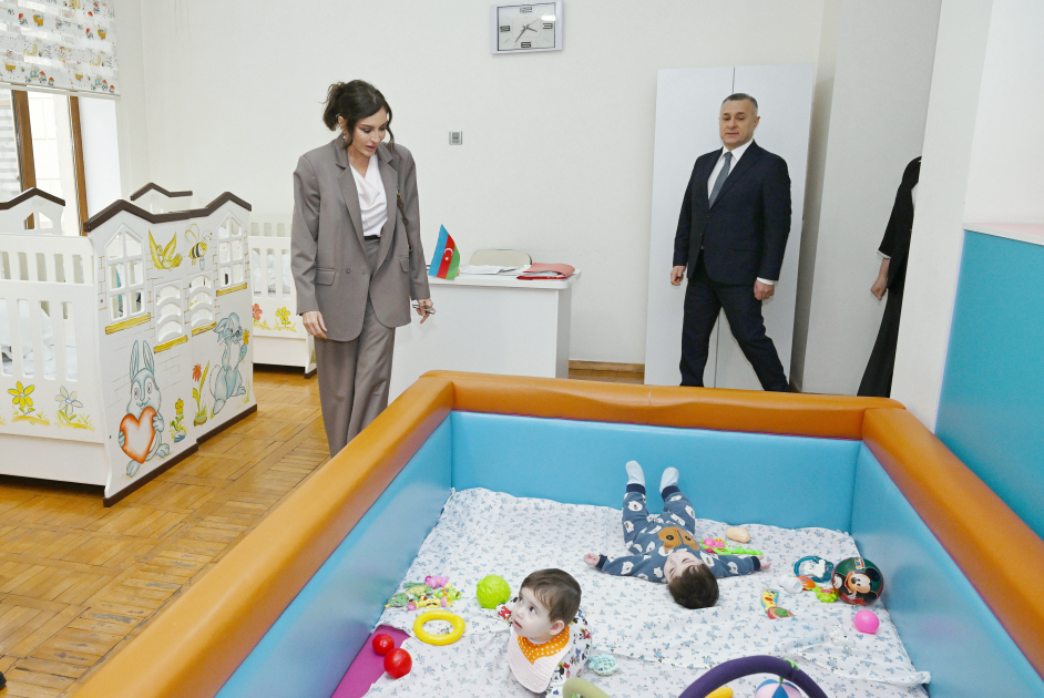 Mehriban Əliyeva Bakıda körpələr evi və uşaq evi sosial xidmət müəssisəsini ziyarət edib