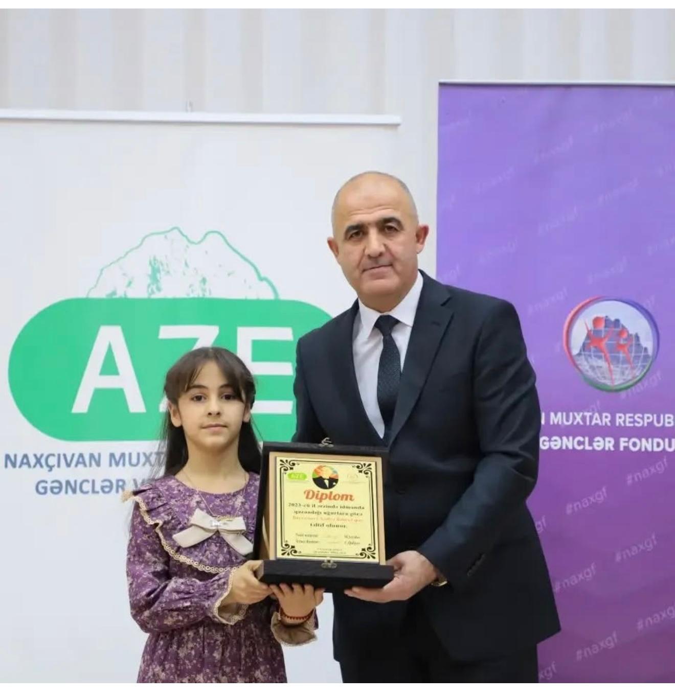 Məktəbdə əlaçı, karatedə zirvədə – 11 yaşlı dünya çempionunun uğur hekayəsi 