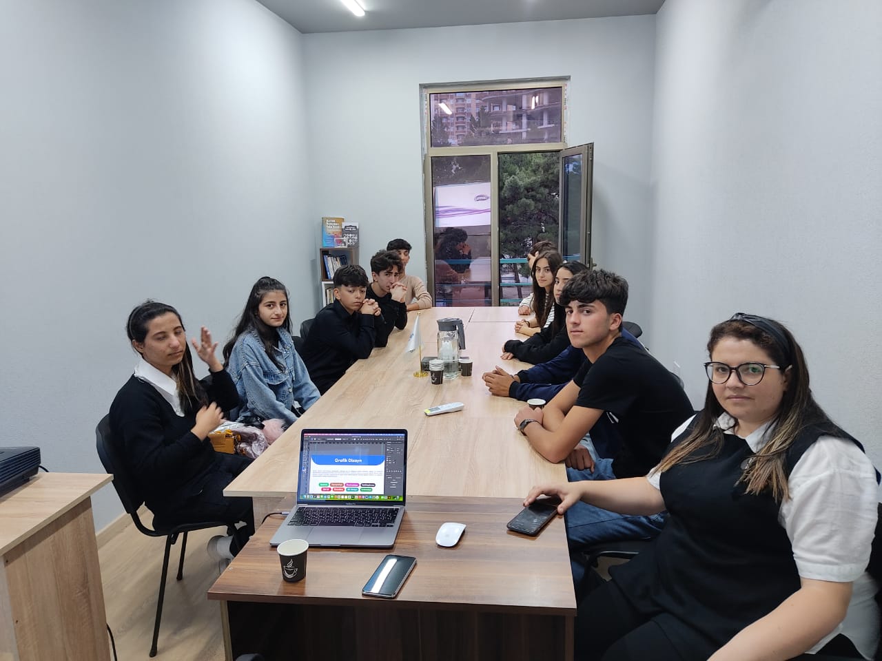 Məktəbdən sahibkarlığa ilk addım – Şagirdlərin biznes planı