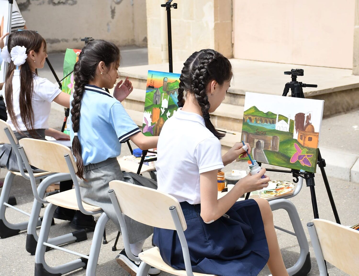 Məktəbdənkənar təhsil müəssisələrinin fəaliyyətinə dair göstəricilər açıqlanıb 