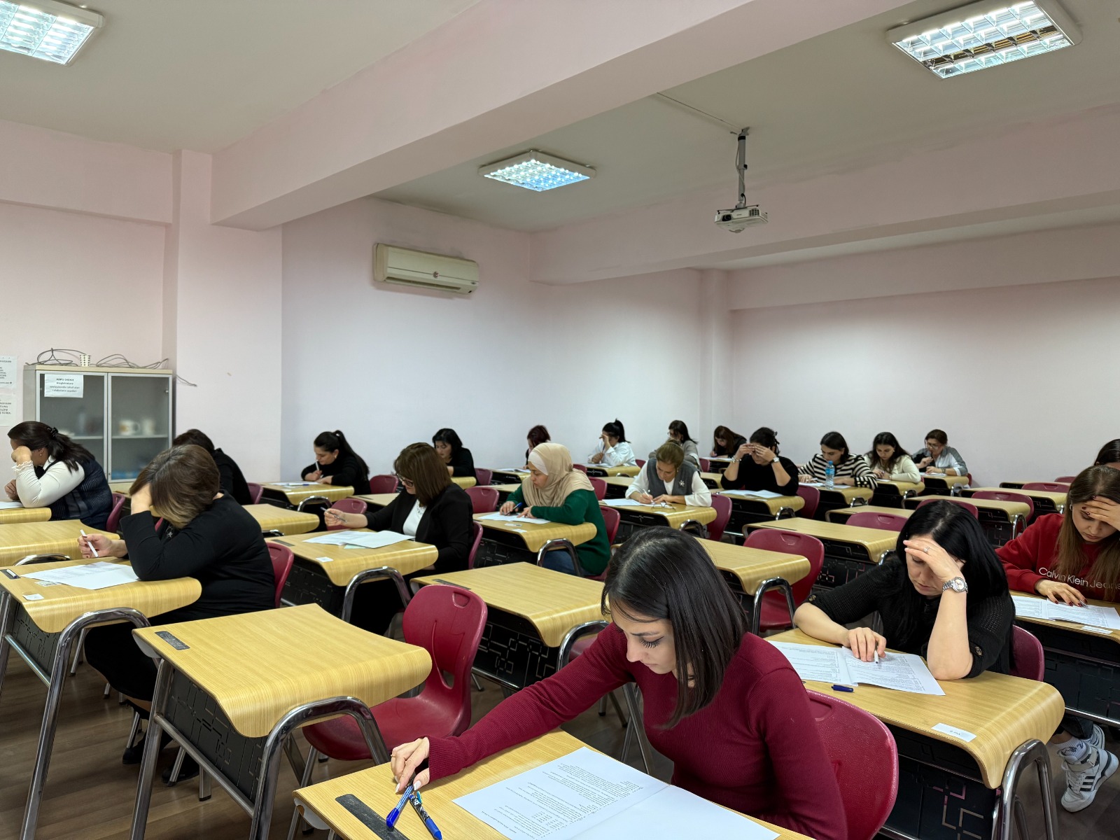 “Məktəbəqədər təhsildə liderlik” proqramı üzrə yekun qiymətləndirmə keçirilib